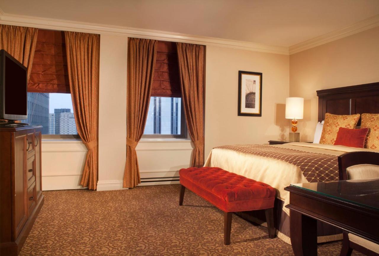 Deluxe Room - One King Bed