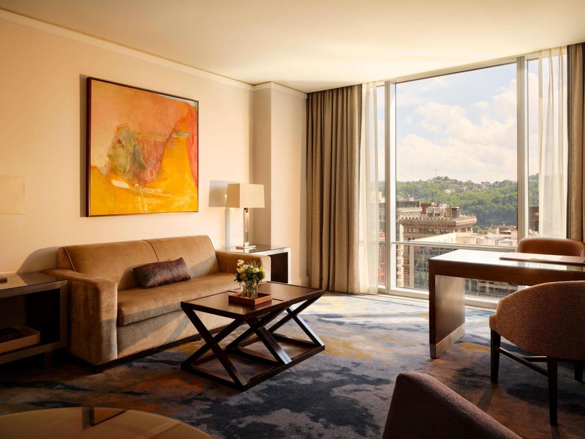 Deluxe King Room Mount Washington View