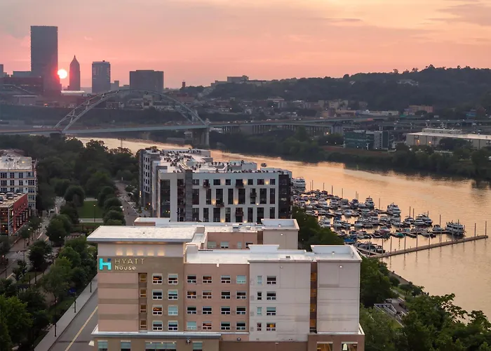 Hyatt House Pittsburgh-South Side Hotel